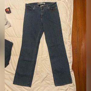 Harley Davidson Women’s size 8. Used. Really good condition.